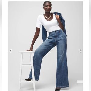 WHBM Curvy Extra High-Rise Everyday Soft Denim™ Wide Leg Jeans